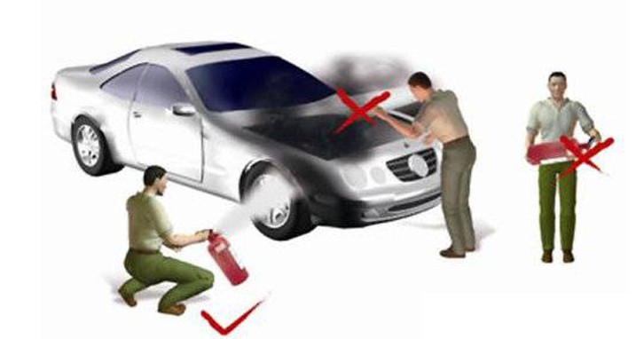 酷夏來(lái)臨，關(guān)注汽車自燃!