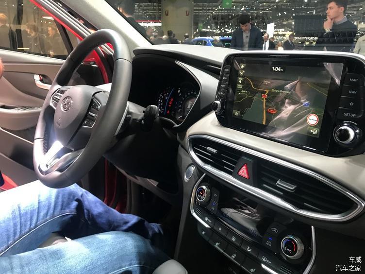 日內(nèi)瓦車(chē)展：實(shí)拍現(xiàn)代全新格越，追求實(shí)用性的SUV