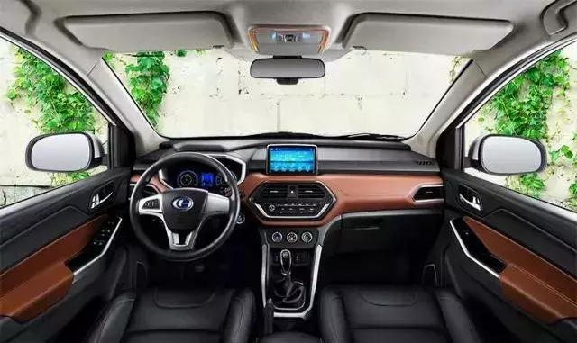 天氣漸涼，特殊天氣行車你要注意這些