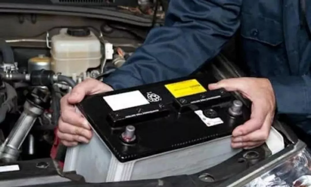 汽車電瓶壞了，可能是這幾種因素造成！